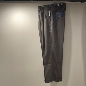 NWT men’s grey dress pants Croft & barrow 38x29